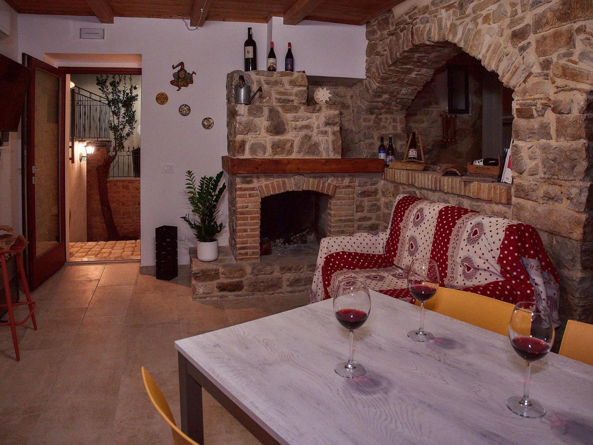 Il Cortiletto Del Borgo Bed & Breakfast Pietra Montecorvino Ngoại thất bức ảnh