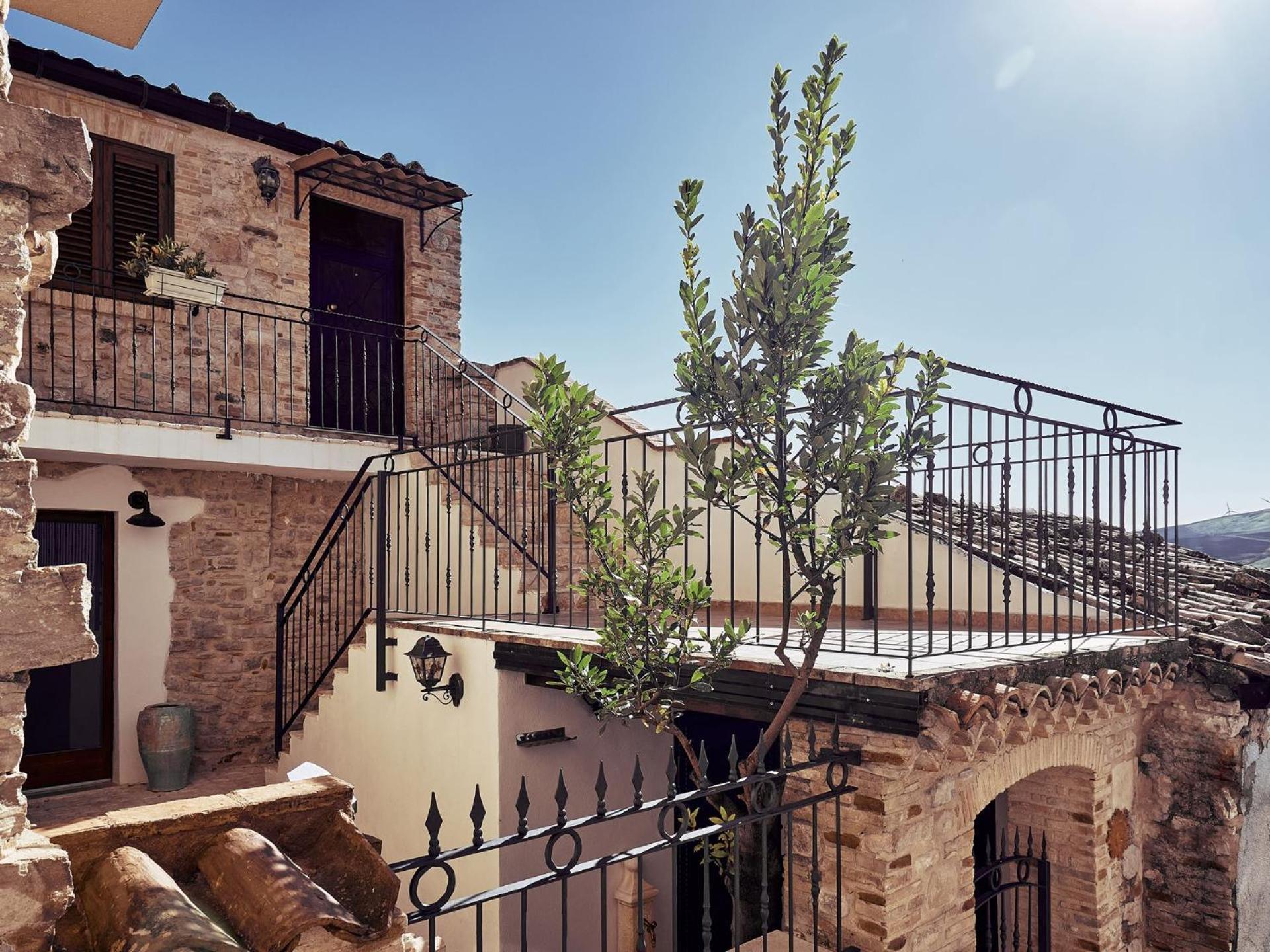 Il Cortiletto Del Borgo Bed & Breakfast Pietra Montecorvino Ngoại thất bức ảnh